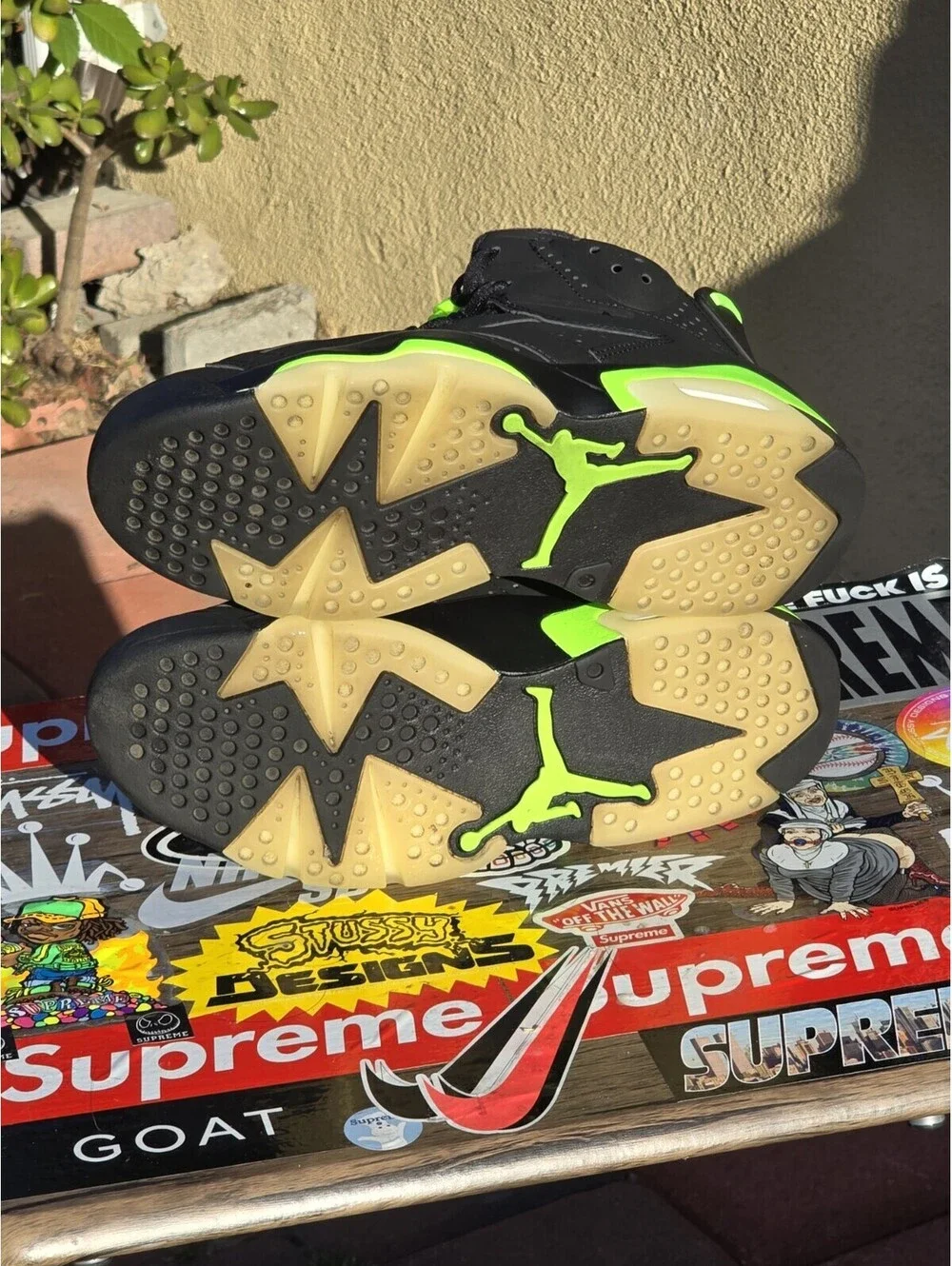 Size 7.5M - Air Jordan 6 Retro Electric Green Style CT8529-003